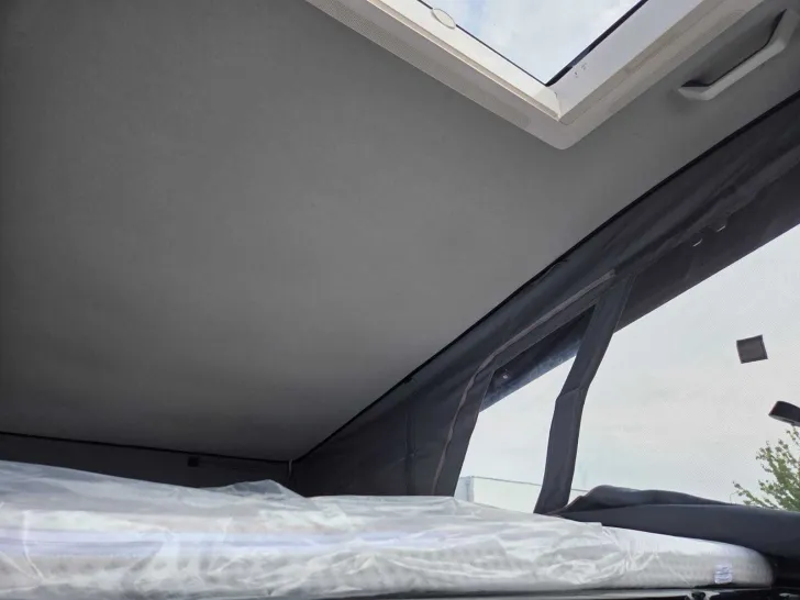 Fahrzeugbild Carado Camper Van CV 600 pro AT9G+Ausstelldach+Kamera #8