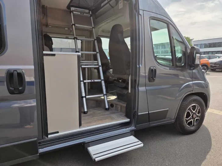 Fahrzeugbild Carado Camper Van CV 600 pro AT9G+Ausstelldach+Kamera #10
