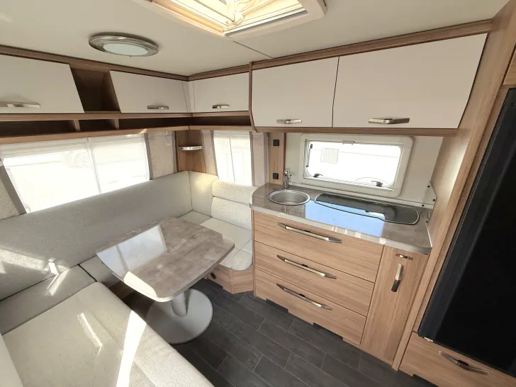Fahrzeugbild Tabbert Rossini 540 E 2,3 Finest Edition 2.000 kg Gesamtgewicht #12