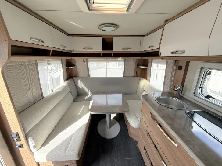 Fahrzeugbild Tabbert Rossini 540 E 2,3 Finest Edition 2.000 kg Gesamtgewicht #18