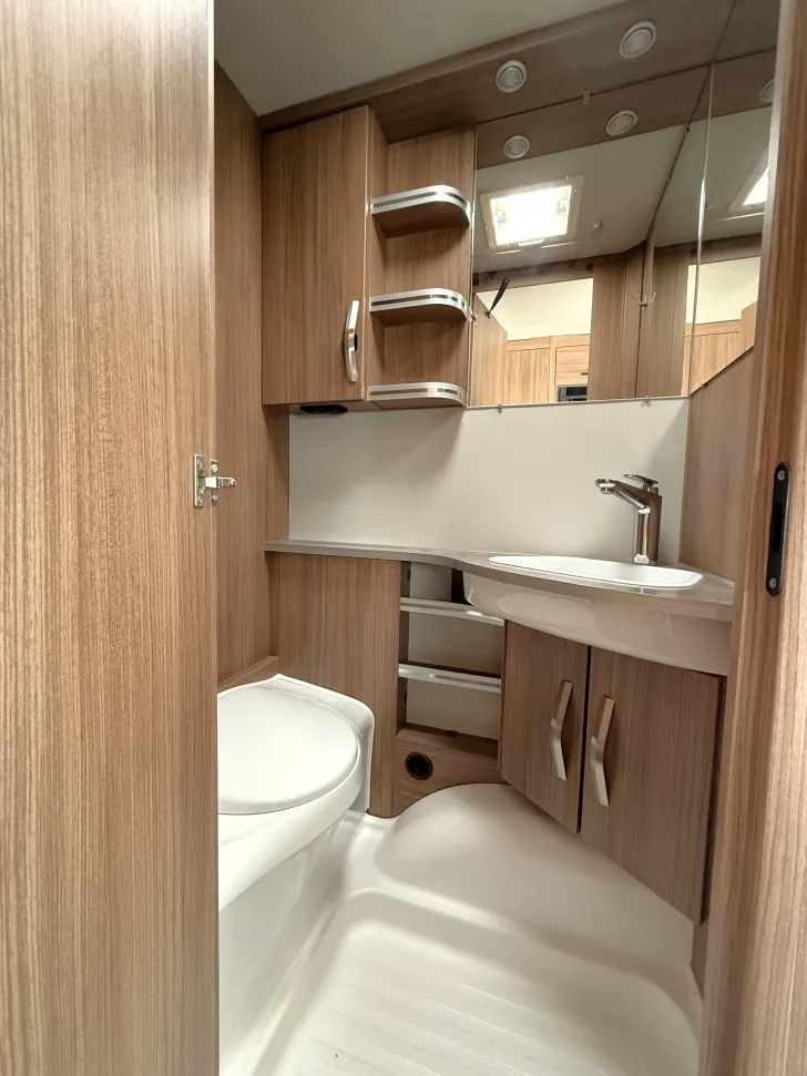 Fahrzeugbild Tabbert Rossini 540 E 2,3 Finest Edition 2.000 kg Gesamtgewicht #24