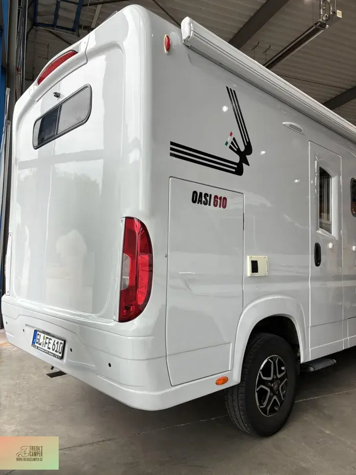 Fahrzeugbild Wingamm Oasi 610 GL Carbon, Solar, Thitronik, Aquatec #4