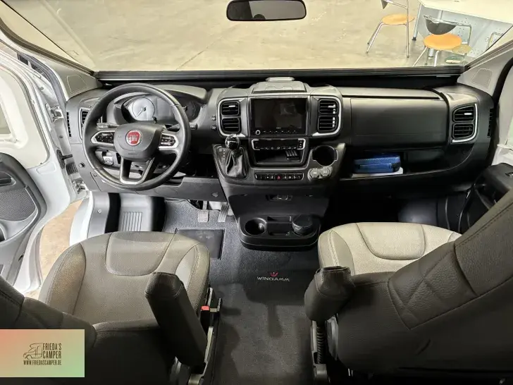 Fahrzeugbild Wingamm Oasi 610 GL Carbon, Solar, Thitronik, Aquatec #5