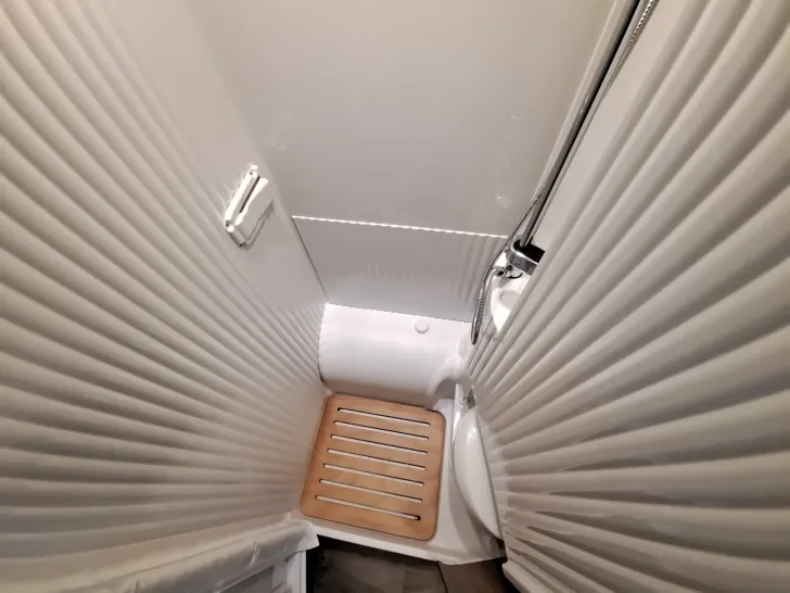 Fahrzeugbild Carado V 132 Pro+, Solar, LTE, TV #10