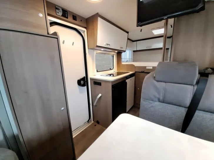 Fahrzeugbild Carado V 132 Pro+, Solar, LTE, TV #19
