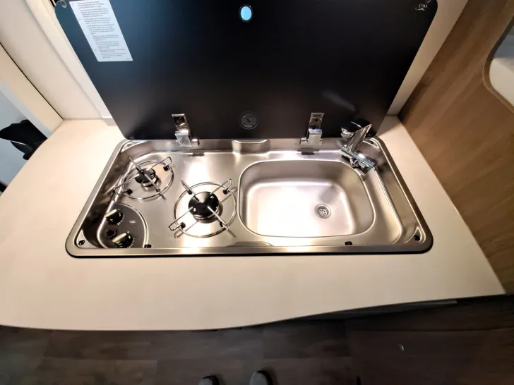 Fahrzeugbild Carado V 132 Pro+, Solar, LTE, TV #21