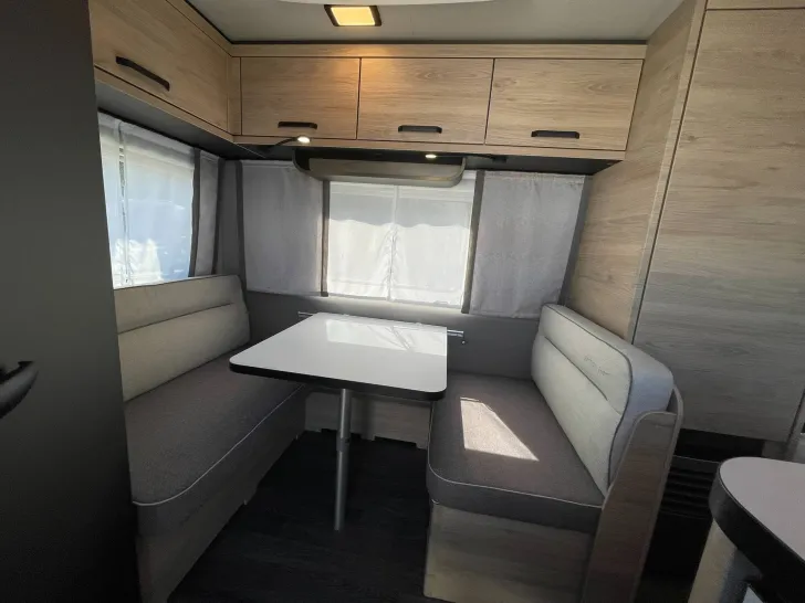 Fahrzeugbild Weinsberg CaraOne 390 QD ED. [HOT] MJ 2026 #12