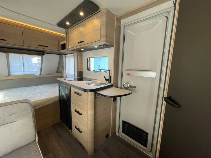 Fahrzeugbild Weinsberg CaraOne 390 QD ED. [HOT] MJ 2026 #15