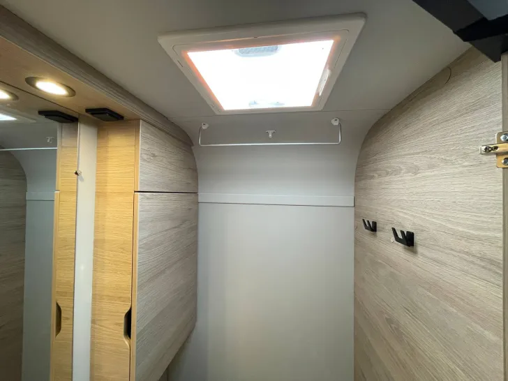 Fahrzeugbild Weinsberg CaraOne 390 QD ED. [HOT] MJ 2026 #32