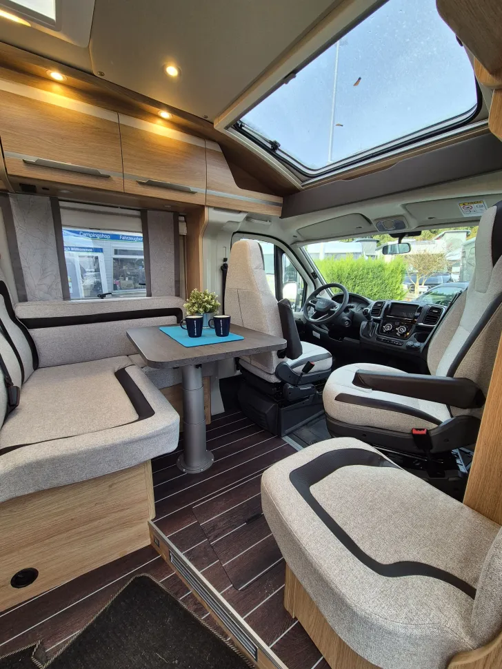 Fahrzeugbild Knaus SKY TI 650 MEG -IC Line- #7
