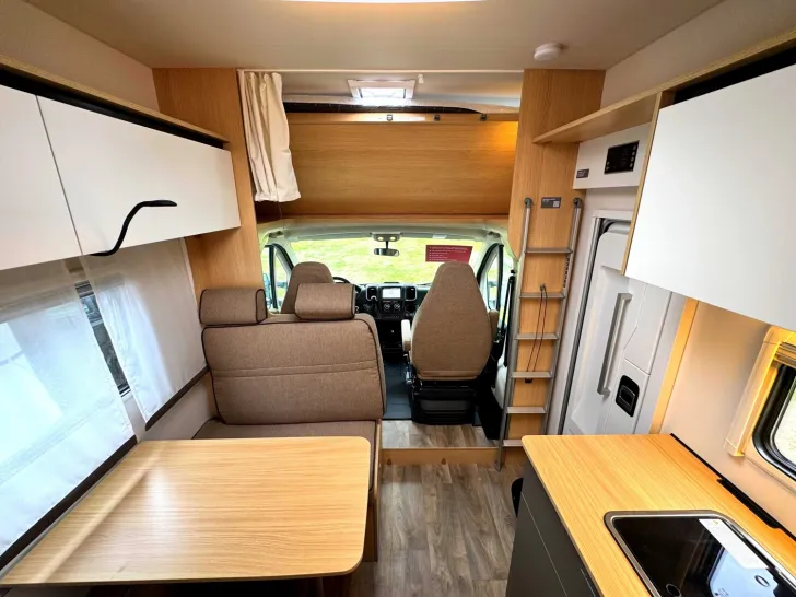 Fahrzeugbild LMC Tourer Alkoven A 690 G #8