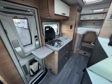 Fahrzeugbild Weinsberg CaraCompact EDITION PEPPER 640 MEG Automatikgetriebe, Markise #14