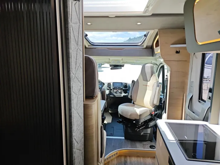 Fahrzeugbild Weinsberg CaraCompact EDITION PEPPER 600 MEG #19