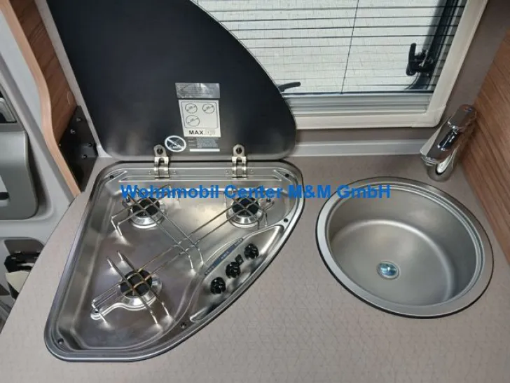 Fahrzeugbild Weinsberg CaraCompact MB 640 MEG Edition Pepper #8
