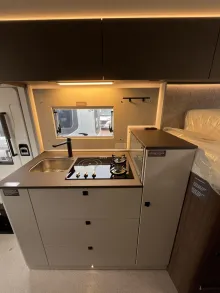 Fahrzeugbild LMC Cruiser 740 EL #10
