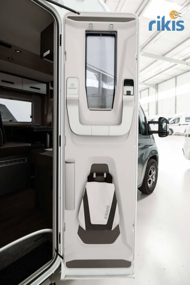 Fahrzeugbild Knaus L!VE WAVE PLATINUM SELECTION 700 MEG #8