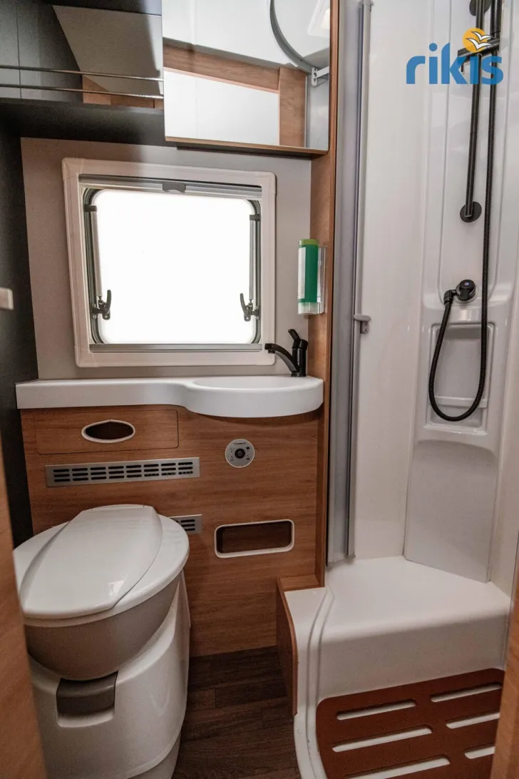 Fahrzeugbild Knaus L!VE WAVE PLATINUM SELECTION 700 MEG #21