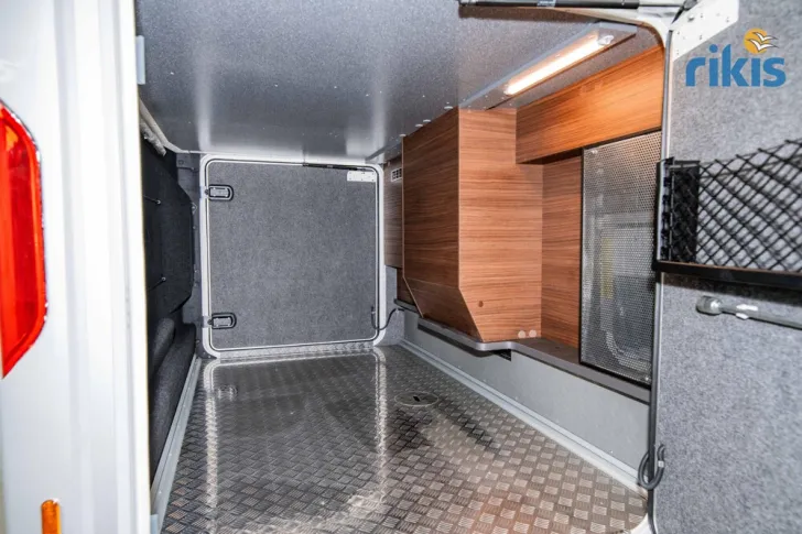Fahrzeugbild Carthago chic c-line I 4.9 LE #11