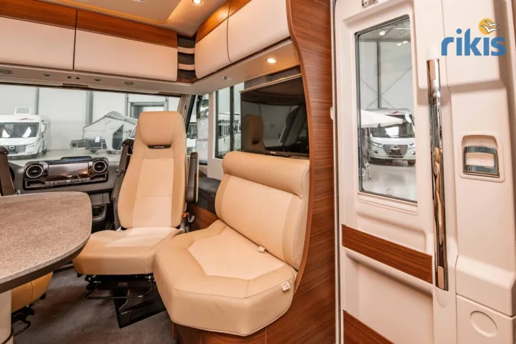 Fahrzeugbild Carthago chic c-line I 4.9 LE #14
