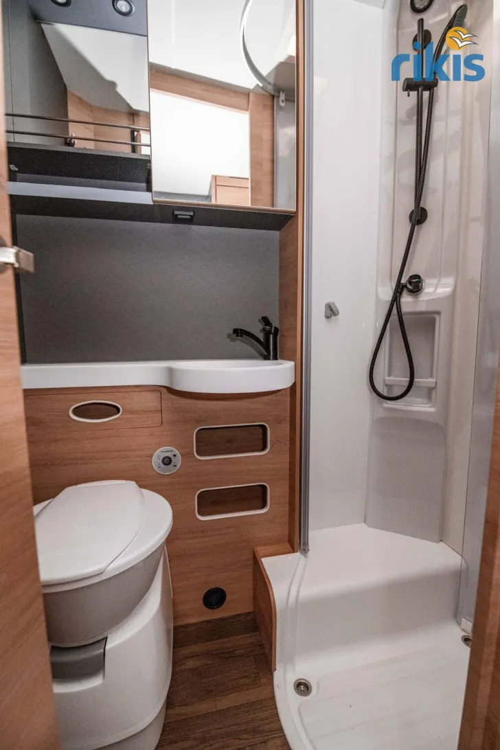 Fahrzeugbild Knaus L!VE WAVE PLATINUM SELECTION 700 MEG #21