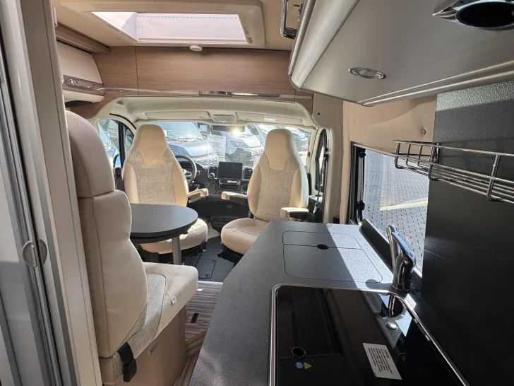 Fahrzeugbild Malibu Van compact 600 LE 4,0t HEAVY  ACC NAVI KAMERA #21