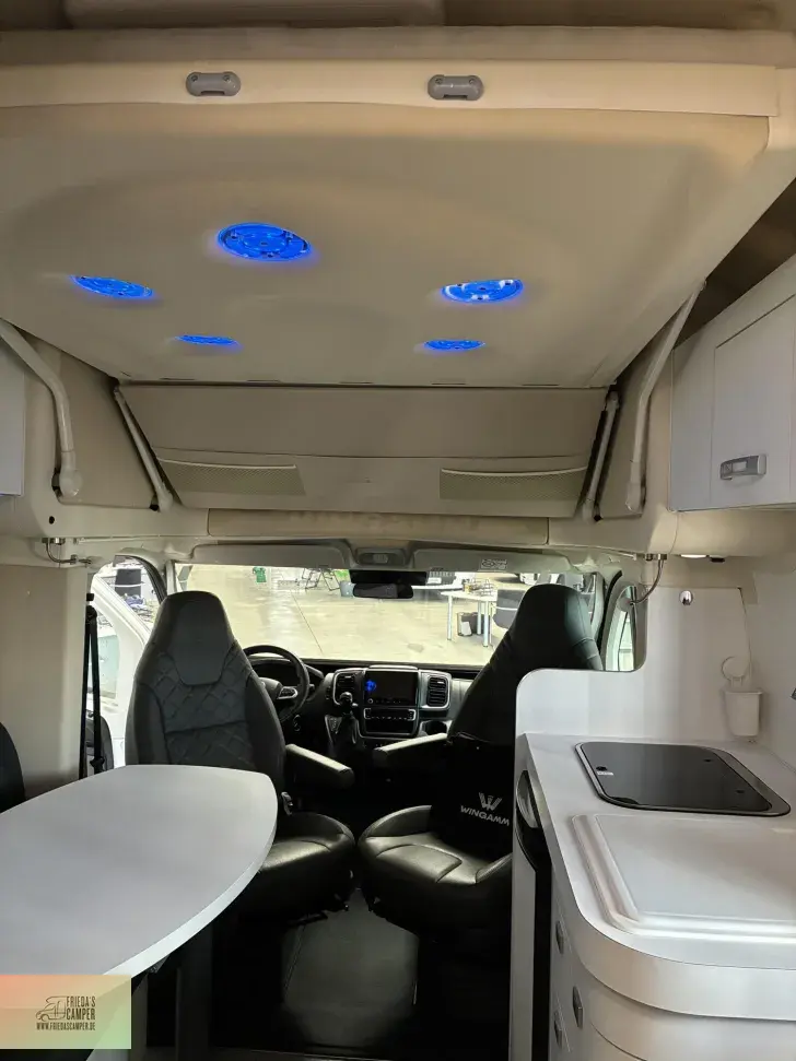 Fahrzeugbild Wingamm Oasi 610 GL GFK, Solar, Thitronik, Aquatec #18