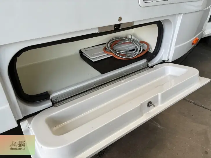 Fahrzeugbild Wingamm Oasi 610 GL GFK, Solar, Thitronik, Aquatec #26
