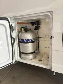 Fahrzeugbild Wingamm Oasi 610 GL GFK, Solar, Thitronik, Aquatec #29
