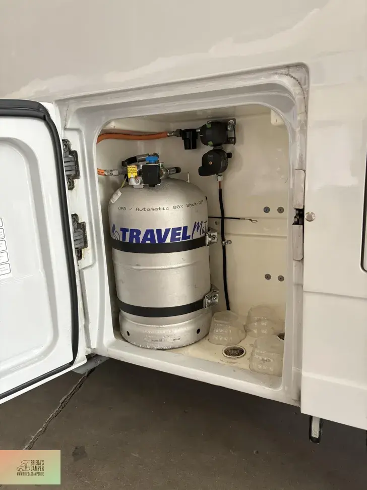 Fahrzeugbild Wingamm Oasi 610 GL GFK, Solar, Thitronik, Aquatec #29
