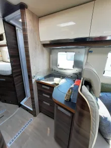 Fahrzeugbild Laika Ecovip H 4109 #13