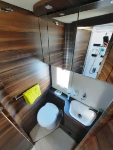Fahrzeugbild Laika Ecovip H 4109 #18