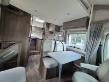Fahrzeugbild Carado T328  *Bettumbau*Hubbett*Automatik* #14