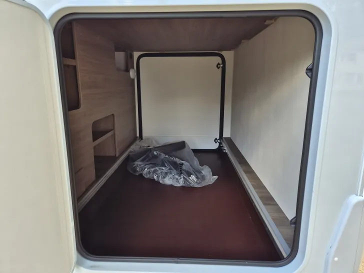 Fahrzeugbild Carado T328  *Bettumbau*Hubbett*Automatik* #39