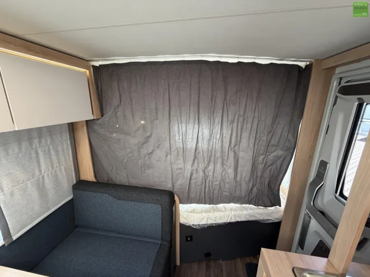 Fahrzeugbild Knaus Sport 500 KD Etagenbett 1800kg DuscheMonoControl #29