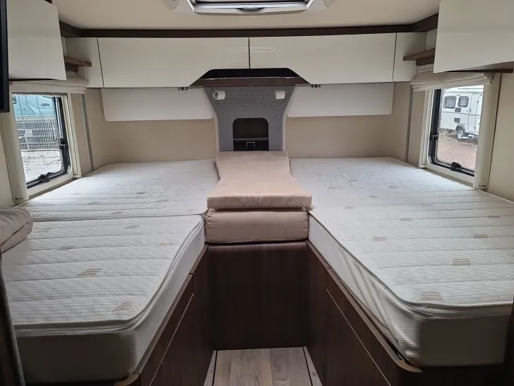 Fahrzeugbild Hymer B-Klasse ML I 880 el.Hubstützen,Leder,Autarkie #16