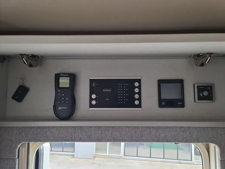 Fahrzeugbild Hymer B-Klasse ML I 880 el.Hubstützen,Leder,Autarkie #22