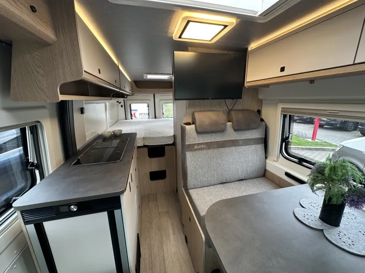 Fahrzeugbild Hobby ONTOUR Van 640 ET First Edition Automatikgetriebe , Top Preis #7
