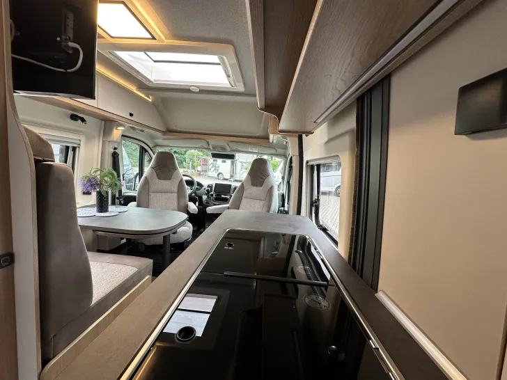 Fahrzeugbild Hobby ONTOUR Van 640 ET First Edition Automatikgetriebe , Top Preis #9
