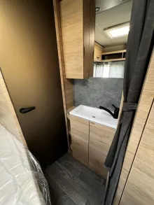 Fahrzeugbild Weinsberg CaraOne 500 FDK Sofort Verfügbar! #11