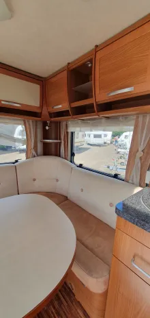 Fahrzeugbild Hymer Eriba Nova SL 530 Nr. 49 - Einzelb., RSG #10