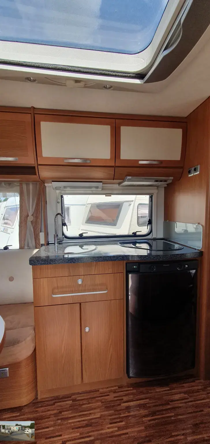 Fahrzeugbild Hymer Eriba Nova SL 530 Nr. 49 - Einzelb., RSG #11