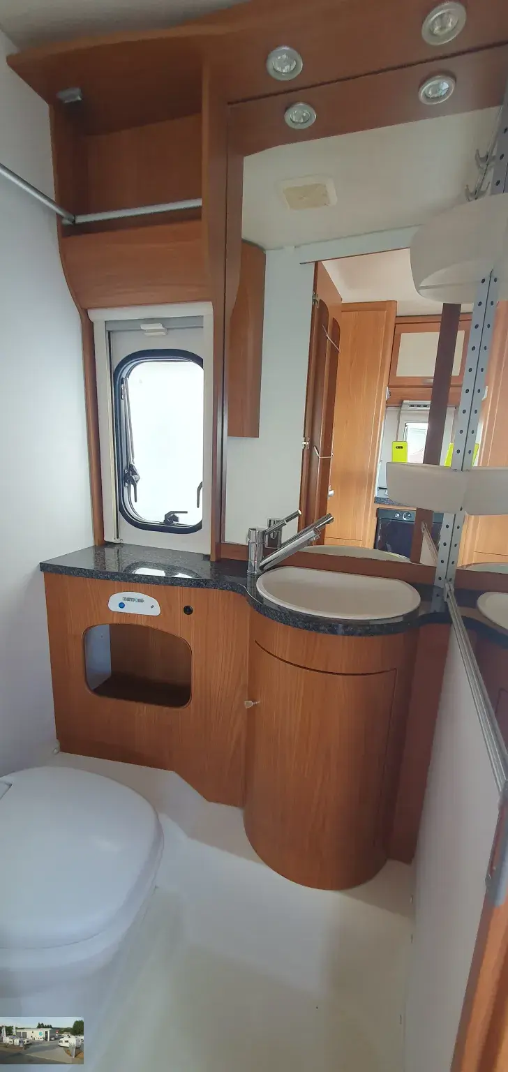 Fahrzeugbild Hymer Eriba Nova SL 530 Nr. 49 - Einzelb., RSG #25