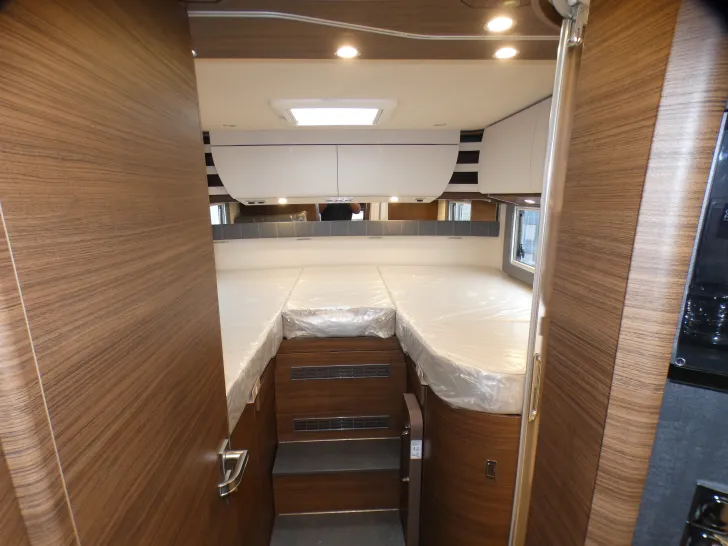 Fahrzeugbild Carthago chic c-line T 4.9 LE Leder Alde Wechselrichter #20