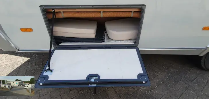 Fahrzeugbild Hymer Eriba Nova SL 530 Nr. 49 - Einzelb., RSG #35
