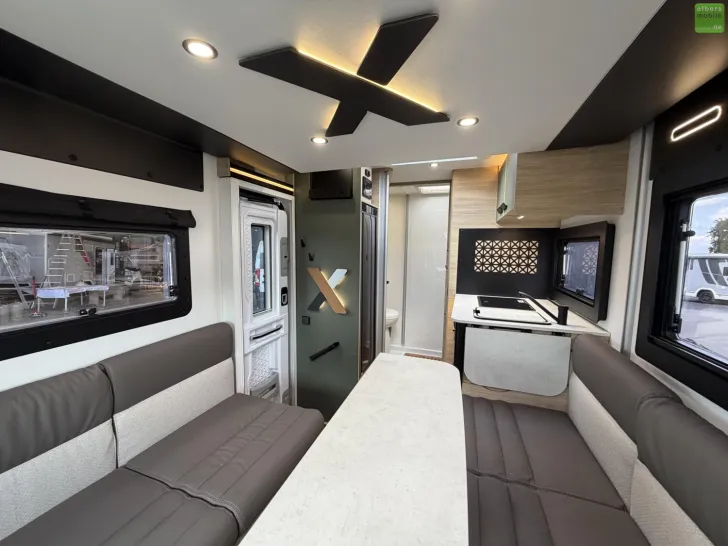 Fahrzeugbild Challenger X Open Edition X150 Jetzt 12.305 Euro sparen! #11