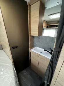 Fahrzeugbild Weinsberg CaraOne 500 FDK Sofort Verfügbar! #10