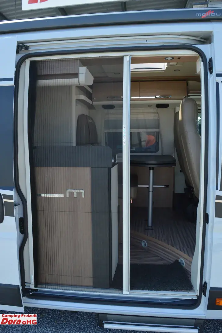Fahrzeugbild Malibu Van First Class - Two Rooms 640 LE RB #10