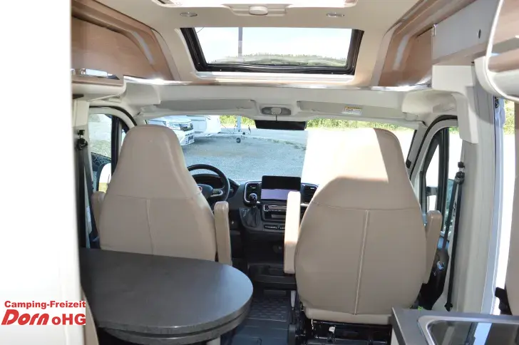 Fahrzeugbild Malibu Van First Class - Two Rooms 640 LE RB #14