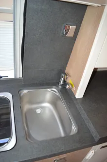 Fahrzeugbild Malibu Van First Class - Two Rooms 640 LE RB #18