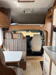 Fahrzeugbild LMC Breezer A 664 G #7